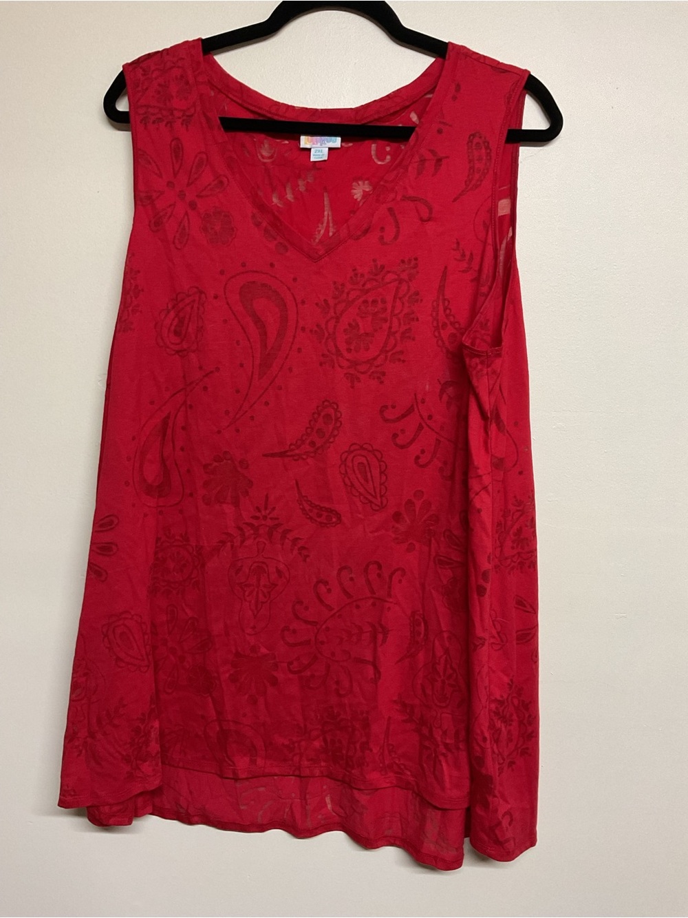 LuLaRoe Red Paisley V-Neck Sleeveless Tank